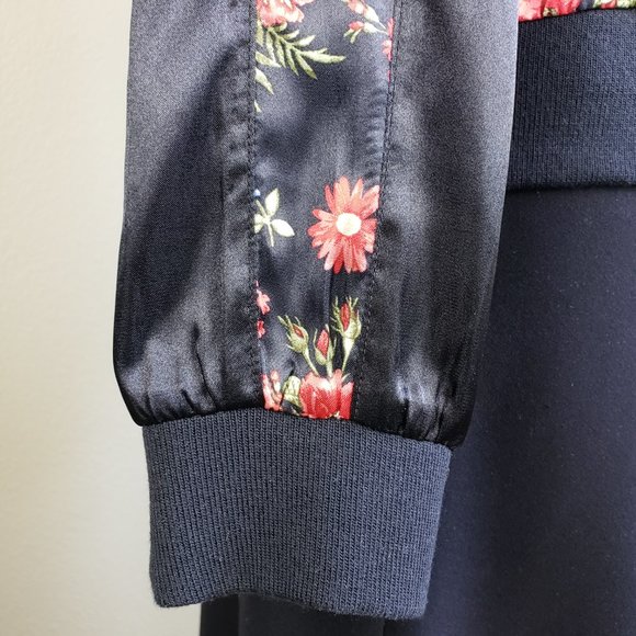 No Boundaries Black Floral Poly Zip Bomber Jacket Size Jr. 11-13 Fits Women M - Picture 8 of 10